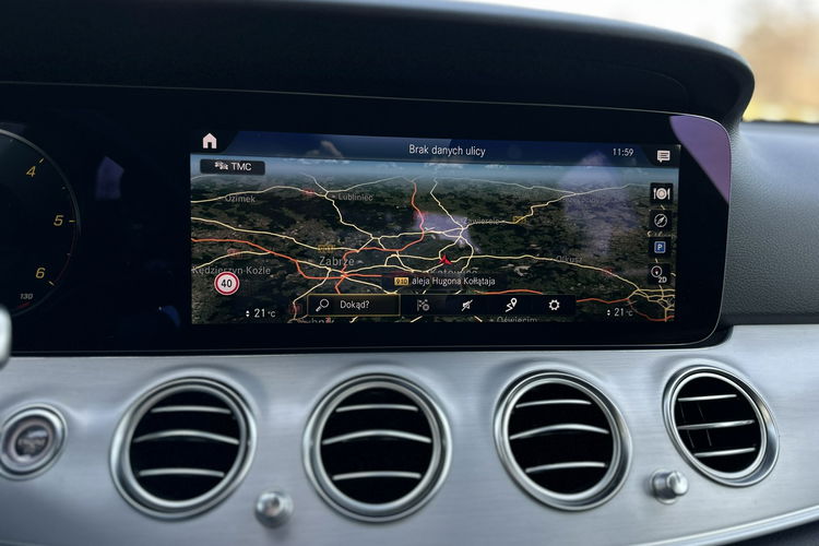 Mercedes E 220 Salon Polska Poleasingowy I właściciel Serwis ASO VAT 23% Bezwypadkowy zdjęcie 16