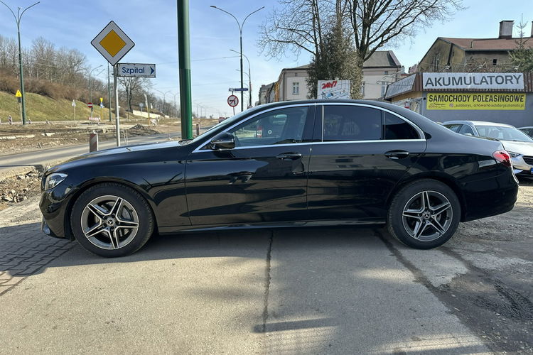 Mercedes E 220 Salon Polska Poleasingowy I właściciel Serwis ASO VAT 23% Bezwypadkowy zdjęcie 9