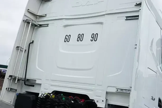 DAF XF/ 530 / EURO 6 / ACC / NOWY MODEL / I - COOL zdjęcie 38