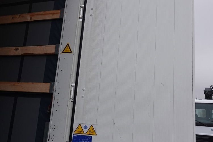 Schmitz -CARGOBULL / FIRANKA / STANDARD / OŚ PODNOSZONA / 2018 ROK / MAŁO UŻYWANA  zdjęcie 14