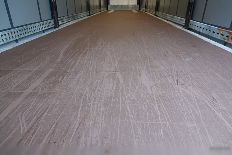 Schmitz -CARGOBULL / FIRANKA / STANDARD / OŚ PODNOSZONA / 2018 ROK / MAŁO UŻYWANA  zdjęcie 19