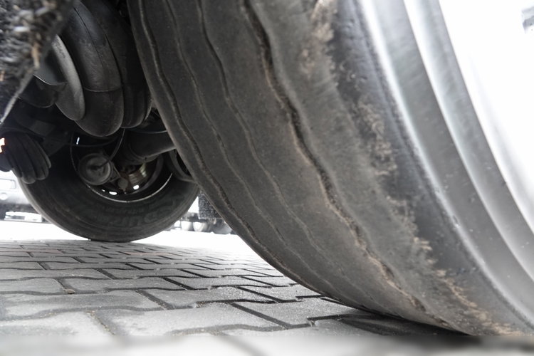 Schmitz -CARGOBULL / FIRANKA / STANDARD / OŚ PODNOSZONA / 2018 ROK / MAŁO UŻYWANA  zdjęcie 23