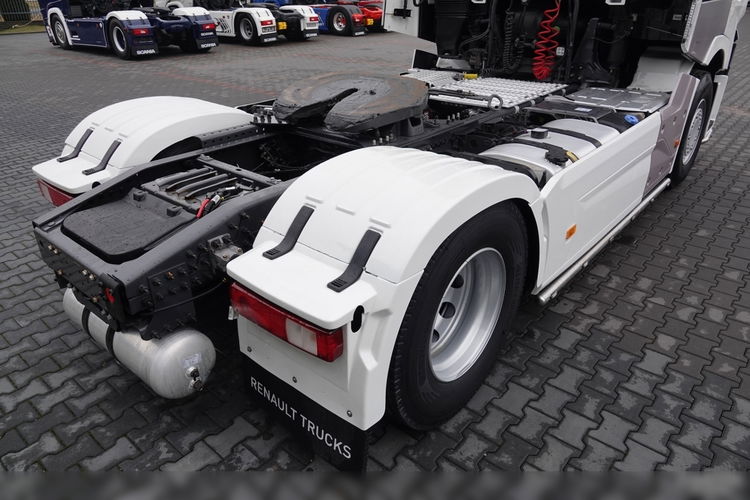 Renault T 520 / 13 L / RETARDER / KLIMA POSTOJOWA / OPONY 100% / PO KONTRAKCIE SERWISOWYM zdjęcie 14