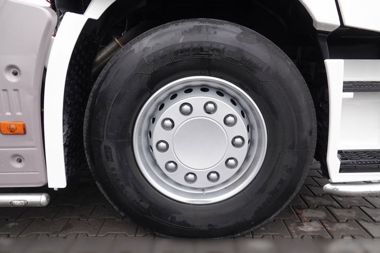 Renault T 520 / 13 L / RETARDER / KLIMA POSTOJOWA / OPONY 100% / PO KONTRAKCIE SERWISOWYM zdjęcie 18