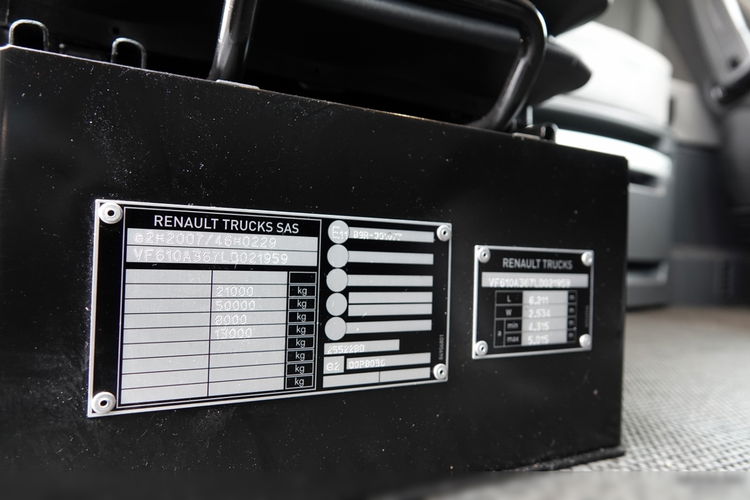 Renault T 520 / 13 L / RETARDER / KLIMA POSTOJOWA / OPONY 100% / PO KONTRAKCIE SERWISOWYM zdjęcie 38