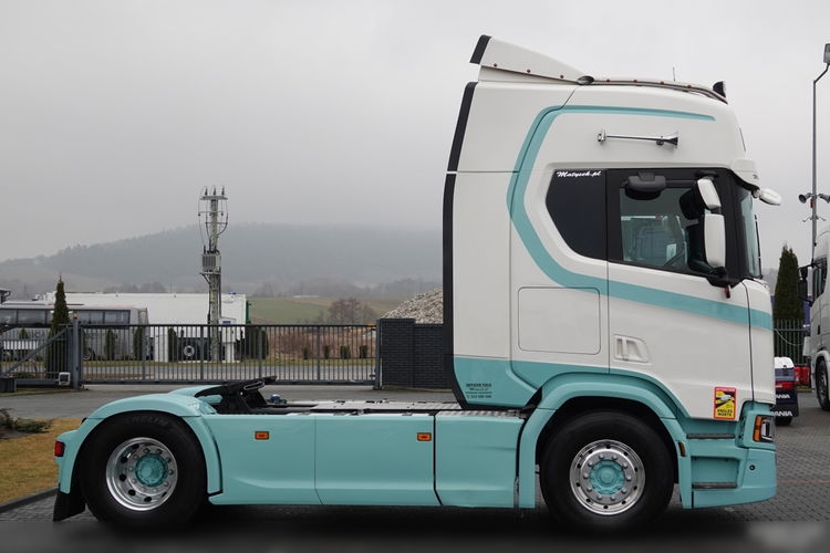 Scania R 450 / RETARDER / KLIMA POSTOJOWA / CAŁA NA PODUSZKACH / ALUSY / OPONY 100 % / SPROWADZONA / PO KONTRAKCIE SERWISOWYM zdjęcie 10