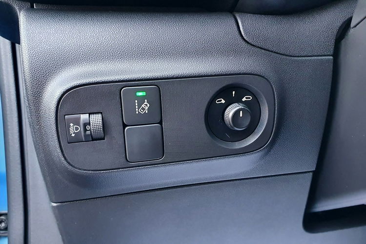 Citroen C3 2018 rej, SHINE Salon PL, I wł, Tempomat, AndroidAuto, po rozrządzie w ASO zdjęcie 28