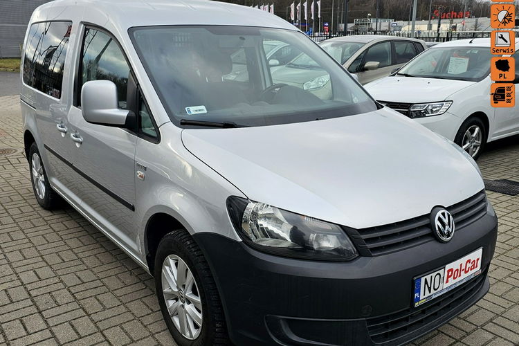Volkswagen Caddy 5 osobowy, hak, klimatyzacja, zdjęcie 1