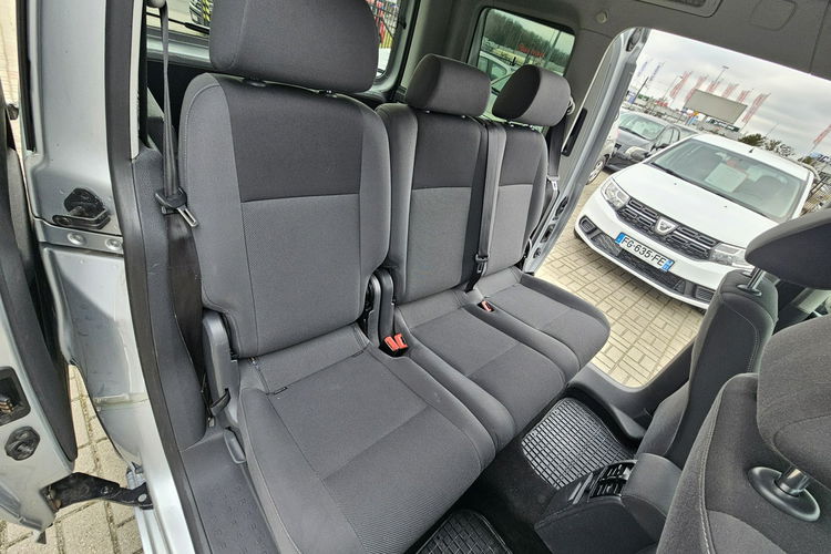 Volkswagen Caddy 5 osobowy, hak, klimatyzacja, zdjęcie 14