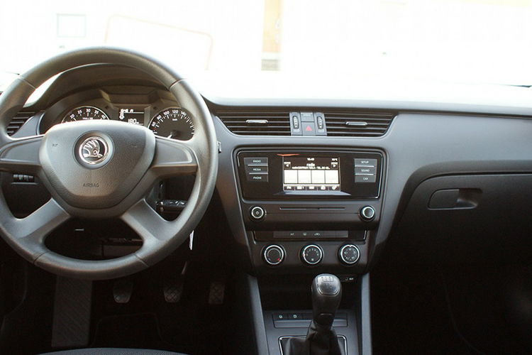 Skoda Octavia zdjęcie 17