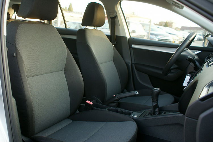 Skoda Octavia zdjęcie 21