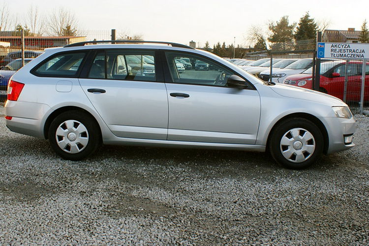 Skoda Octavia zdjęcie 4