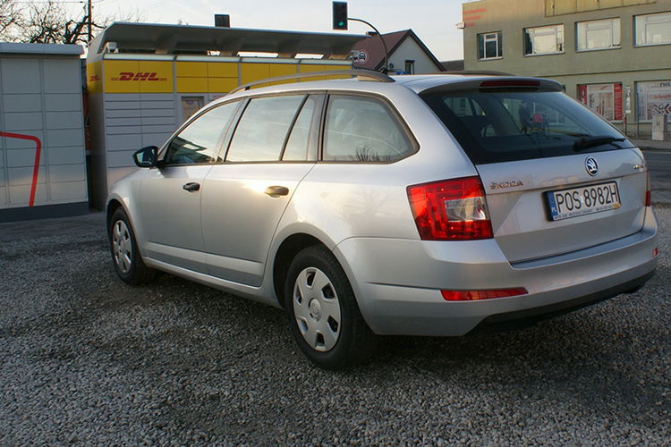 Skoda Octavia zdjęcie 5