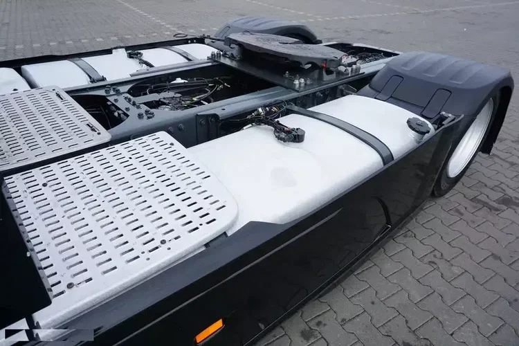 DAF 106 / 480 / EURO 6 / ACC / MEGA / LOW DECK / SUPER SPACE CAB zdjęcie 25