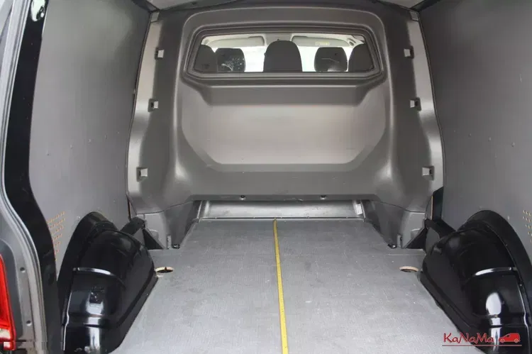 Volkswagen Transporter zdjęcie 12