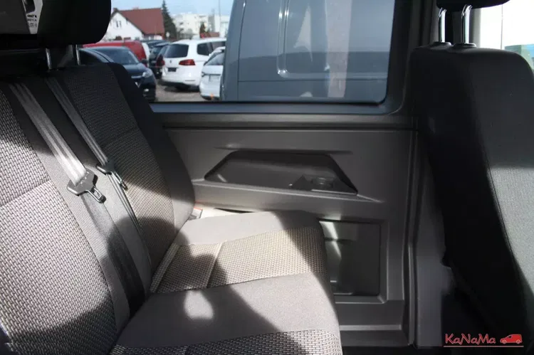 Volkswagen Transporter zdjęcie 19