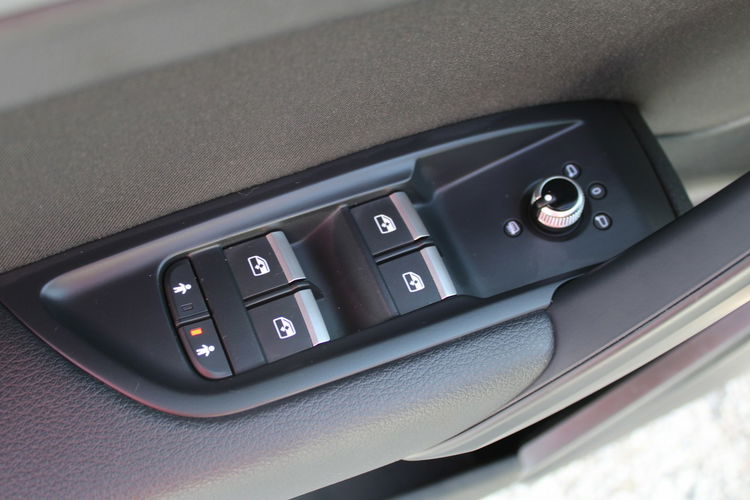 Audi Q5 S-LINE Led Kamera Quattro F-vat Salon Polska zdjęcie 15