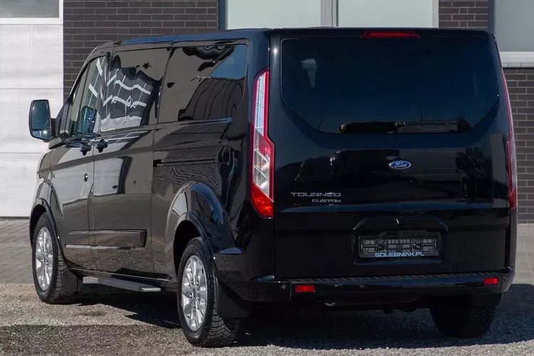 Ford tourneo-custom zdjęcie 2