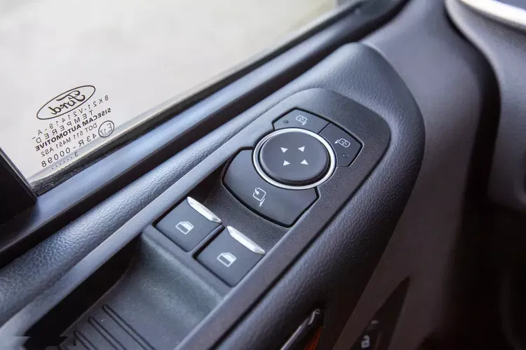 Ford tourneo-custom zdjęcie 20