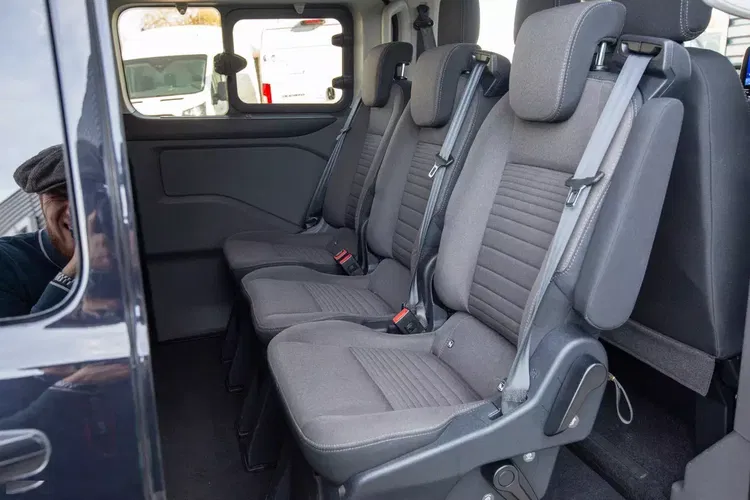 Ford tourneo-custom zdjęcie 8