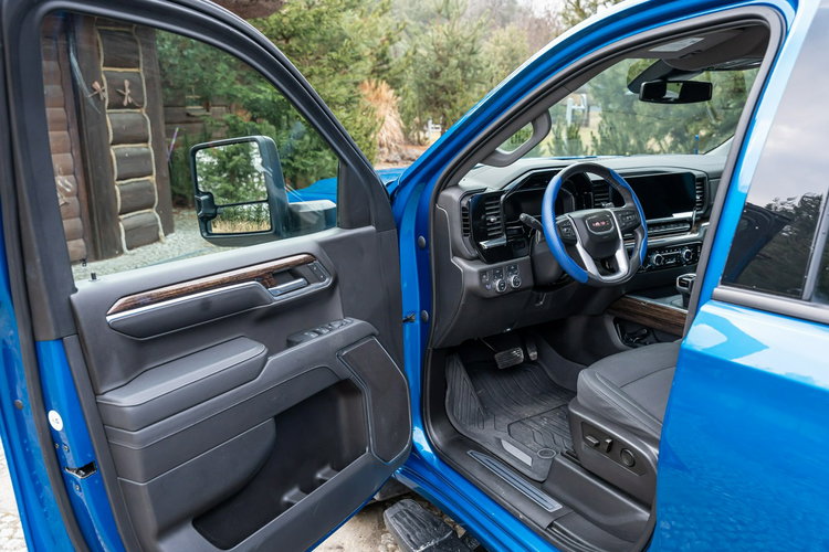 Sierra 3.0 R6 / 277 KM / 4x4 / 2023 / Bezwypadkowy / Niski przebieg zdjęcie 28