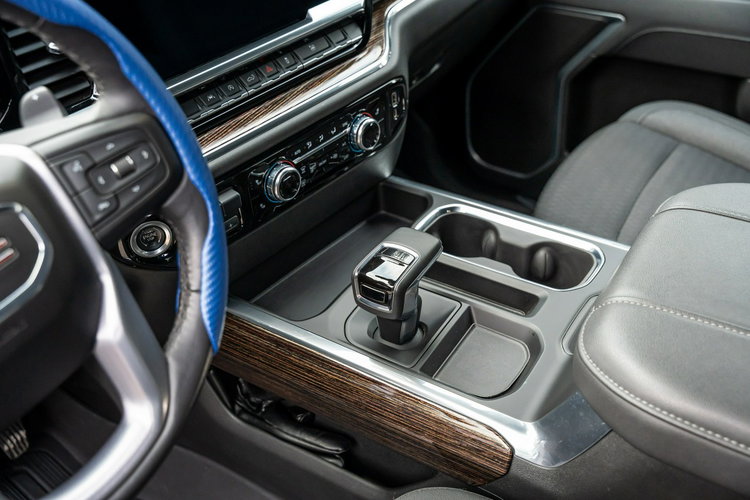 Sierra 3.0 R6 / 277 KM / 4x4 / 2023 / Bezwypadkowy / Niski przebieg zdjęcie 32