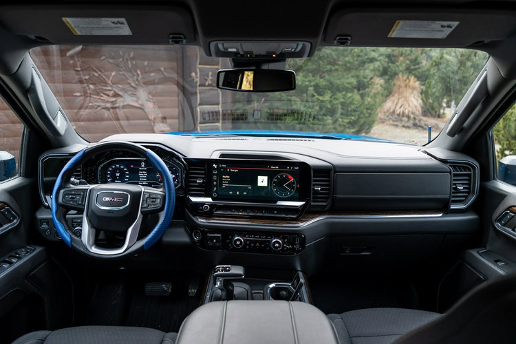 Sierra 3.0 R6 / 277 KM / 4x4 / 2023 / Bezwypadkowy / Niski przebieg zdjęcie 38