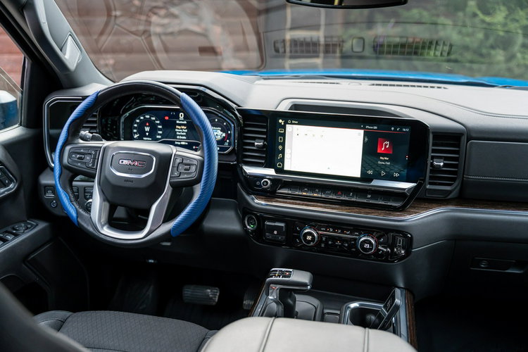 Sierra 3.0 R6 / 277 KM / 4x4 / 2023 / Bezwypadkowy / Niski przebieg zdjęcie 42