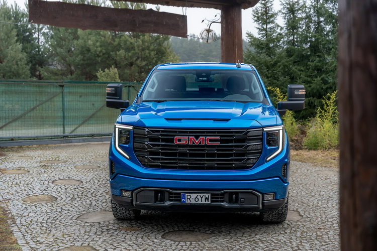 Sierra 3.0 R6 / 277 KM / 4x4 / 2023 / Bezwypadkowy / Niski przebieg zdjęcie 5