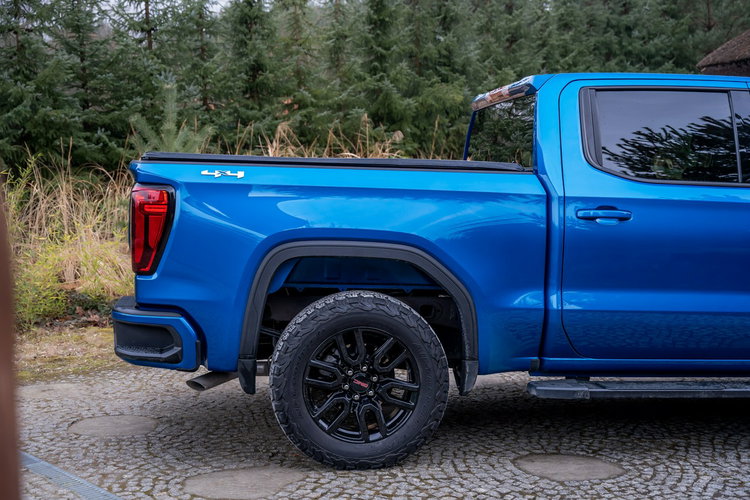 Sierra 3.0 R6 / 277 KM / 4x4 / 2023 / Bezwypadkowy / Niski przebieg zdjęcie 8