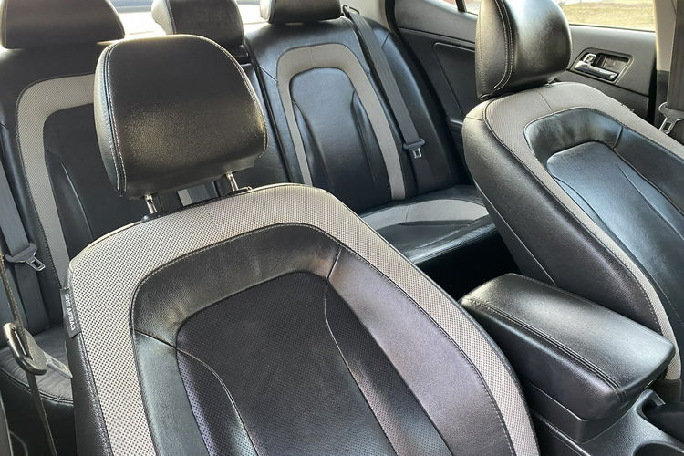Kia Optima +LIFT+LEDY przód i tył+PODGRZEWANE i WENTYLOWANE fotele+SKÓRA+tempomat zdjęcie 29