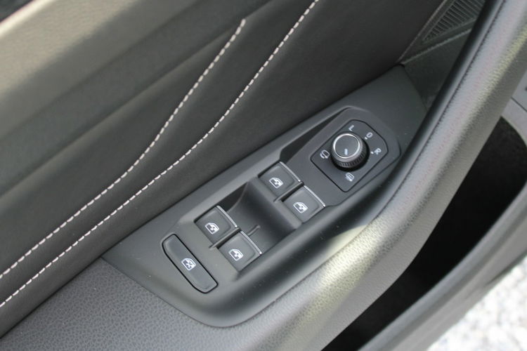 Volkswagen Arteon Salon Polska Fabryczna Gwarancja alkantara R-Line zdjęcie 15