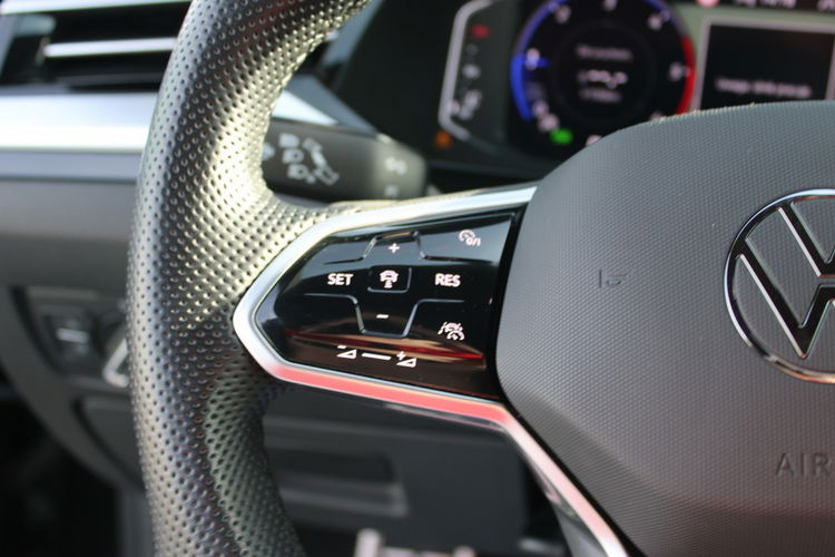 Volkswagen Arteon Salon Polska Fabryczna Gwarancja alkantara R-Line zdjęcie 19