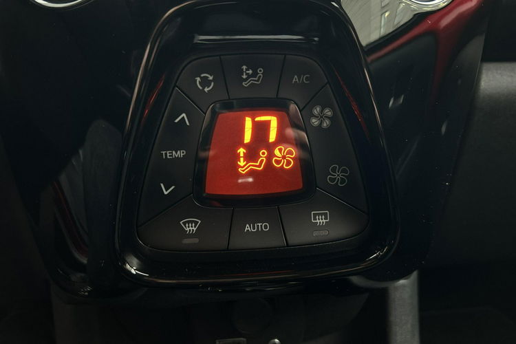 Toyota Aygo 1.0 VVTi 72KM SELECTION X-CITE, salon Polska, gwarancja zdjęcie 18