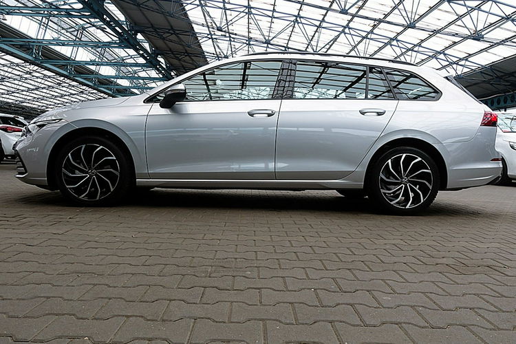 Volkswagen Golf 1.5 eTSI ACC+DSG+Led+Podgrz.Kierow ASO GWARANCJA I-wł Kraj Bezwyp F23% 4x2 zdjęcie 59