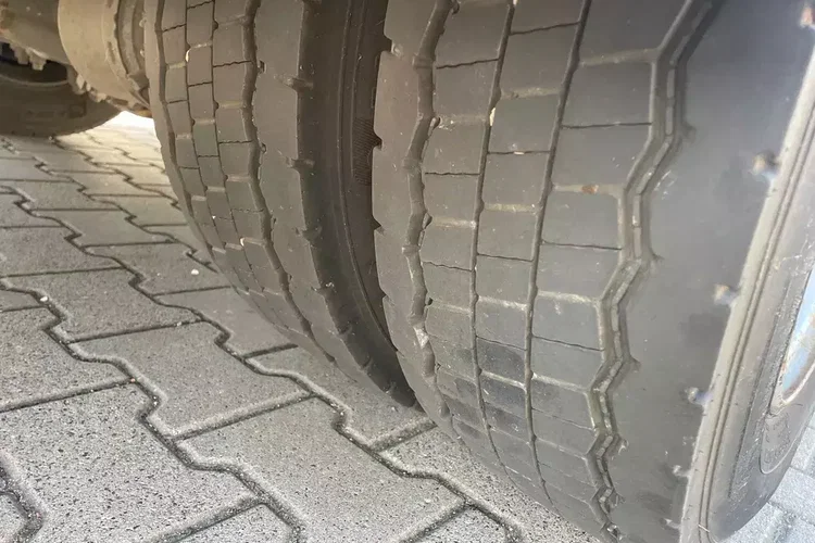 Mercedes ATEGO 816, ładowność 3.1 tony zdjęcie 8