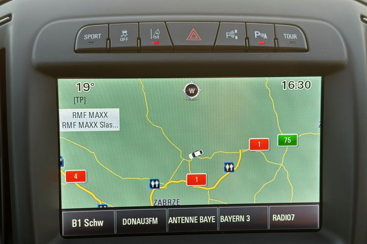 Opel Insignia 2.0 Turbo 4x4 MAXX Country zdjęcie 26