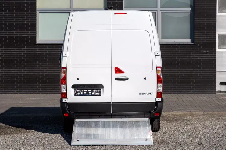 Renault Master L3H2 + WINDA dHollandia 500kg zdjęcie 6