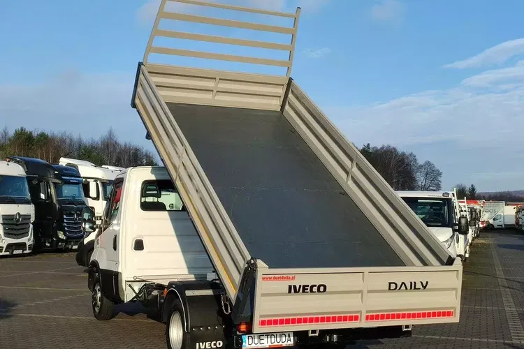 Iveco Daily 35C16 V zdjęcie 41