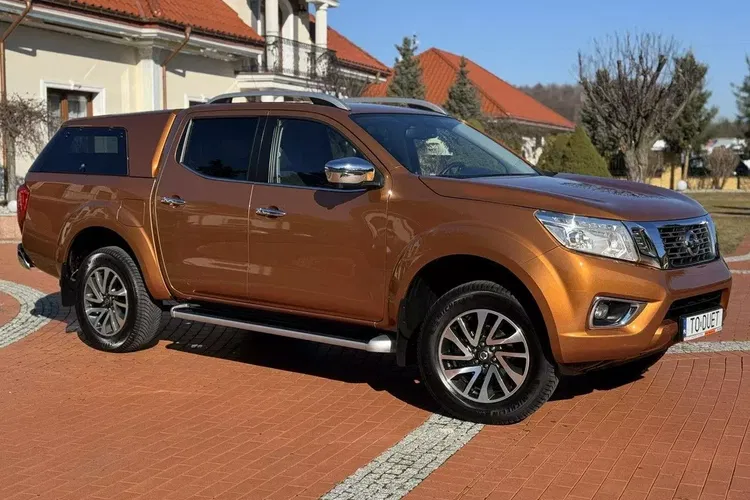 Nissan navara zdjęcie 8