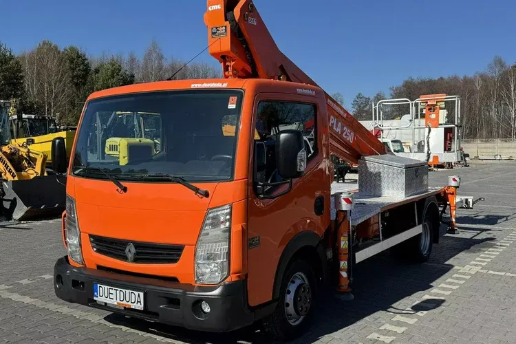 Renault Maxity zdjęcie 17