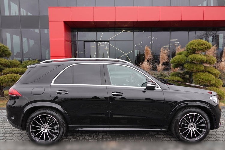 Mercedes GLE 300 D / 4MATIC / 9G-TRONIC / 272 KM / SALON POLSKA / NISKI PRZEBIEG / AIRMATIC zdjęcie 19
