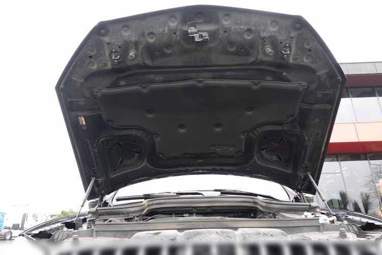 Mercedes GLE 300 D / 4MATIC / 9G-TRONIC / 272 KM / SALON POLSKA / NISKI PRZEBIEG / AIRMATIC zdjęcie 35