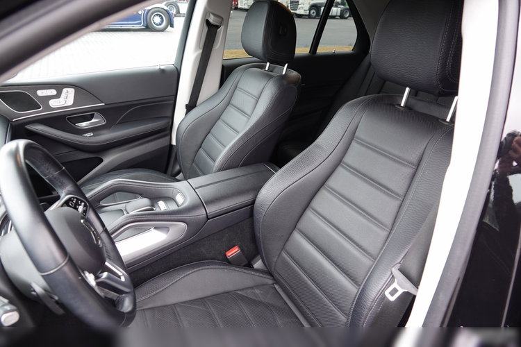 Mercedes GLE 300 D / 4MATIC / 9G-TRONIC / 272 KM / SALON POLSKA / NISKI PRZEBIEG / AIRMATIC zdjęcie 43