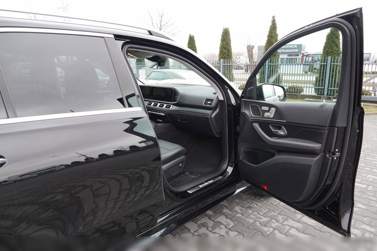 Mercedes GLE 300 D / 4MATIC / 9G-TRONIC / 272 KM / SALON POLSKA / NISKI PRZEBIEG / AIRMATIC zdjęcie 55