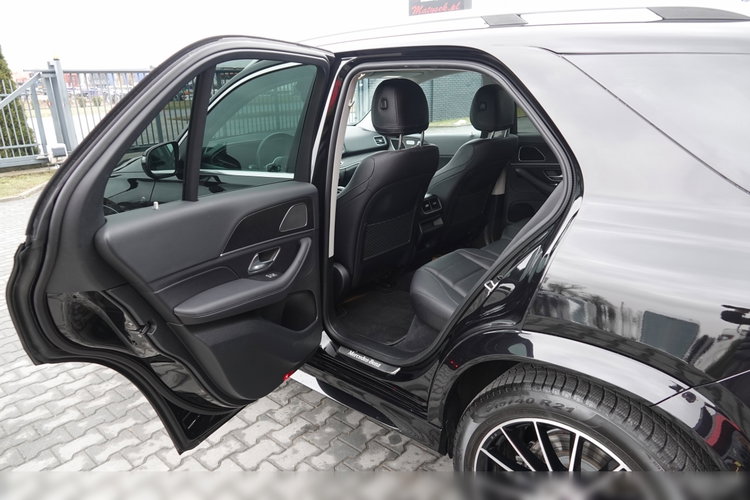 Mercedes GLE 300 D / 4MATIC / 9G-TRONIC / 272 KM / SALON POLSKA / NISKI PRZEBIEG / AIRMATIC zdjęcie 56