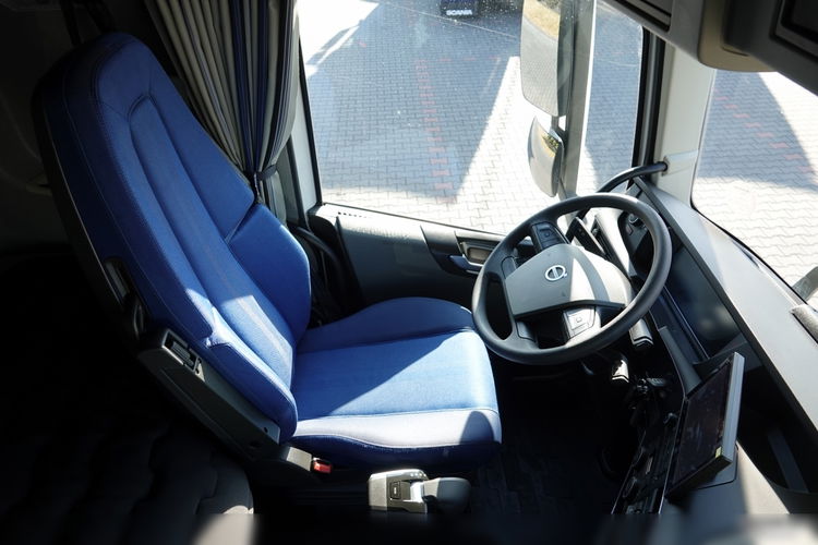 Volvo FH 460 / 85.000 KM / PO ZŁOTYM KONTRAKCIE SERWISOWYM  zdjęcie 26