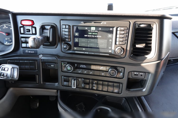 Scania R 450 / RETARDER / KLIMA POSTOJOWA / OPONY 100% / PO KONTRAKCIE SERWISOWYM  zdjęcie 31