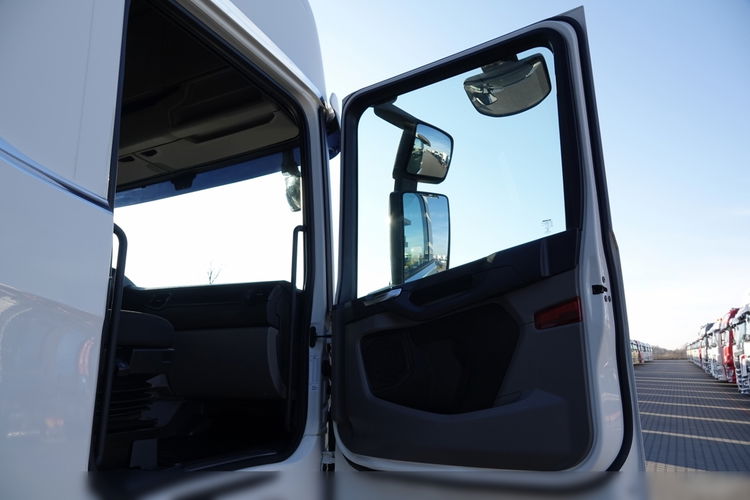 Scania R 450 / RETARDER / KLIMA POSTOJOWA / OPONY 100% / PO KONTRAKCIE SERWISOWYM  zdjęcie 38