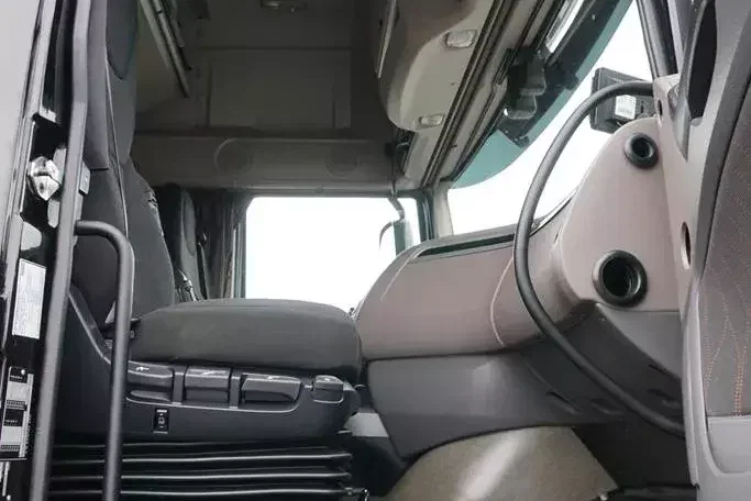 DAF XF / 480 / ACC / EURO 6 / ZESTAW PRZEJAZDOWY 120 M3 / 9.1 M + 6, 5 M zdjęcie 8